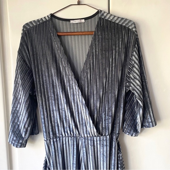 ZARA velvet jumpsuit - Picture 2 of 6